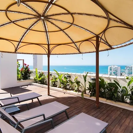 Ph Bellagio: Luxurious And Romantic Duplex Penthouse With Private Pool & Sea Views Lägenhet *