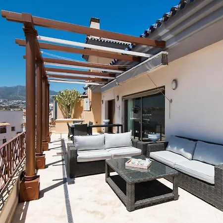 Ph Bellagio: Luxurious And Romantic Duplex Penthouse With Private Pool & Sea Views *