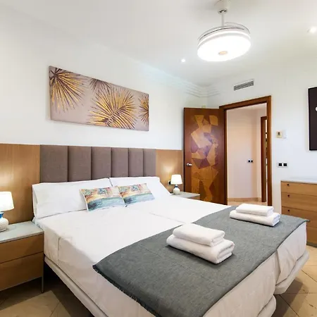Ph Bellagio: Luxurious And Romantic Duplex Penthouse With Private Pool & Sea Views
